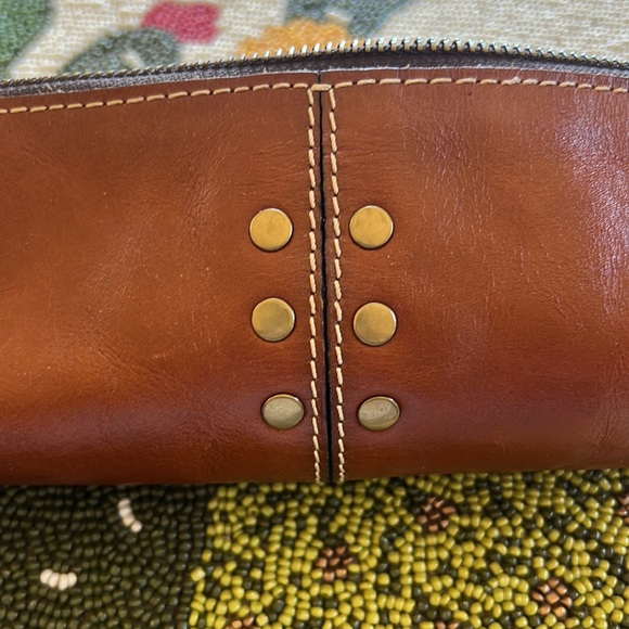 Patricia Nash Leather Roll Case Wristlet/Makeup Roll - Picture 3 of 8